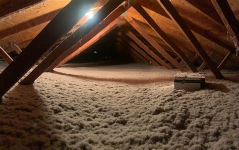 Which Is The Best Winter Attic Insulation: Loose Fill Fiberglass Or ...