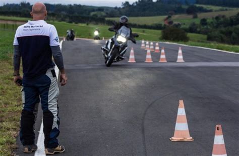 BMW abre inscrições para curso de viagens de moto em outubro Motor Show