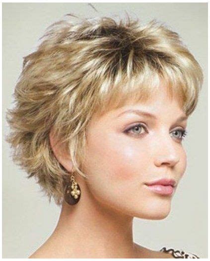 8+ Beautiful Layered Hairstyles For Women Over 50