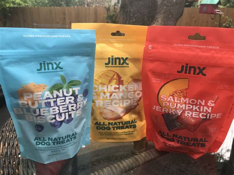 Jinx Dog Food 2021 Product Review: Made Fresh for the Modern Dog