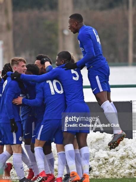 Tottenham U18 Vs Chelsea U18 Photos And Premium High Res Pictures