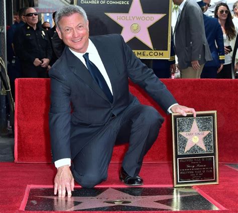 Hollywood honors actor and veteran activist Gary Sinise - Breitbart