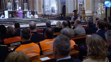 Mons Benavent preside la misa funeral en memoria de las víctimas del