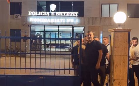 U provokova Qëndroi për më shumë se 5 orë në polici Tedi Blushi