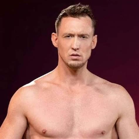 Tattoos Ftm Austin Spears Gets Fucked By Pierce Paris Shemale Big Cock Big Cock Porn XHamster