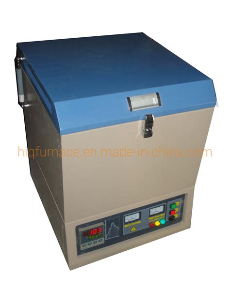 Laboratory Vacuum Crucible Furnace For Melting Quartz Chamber