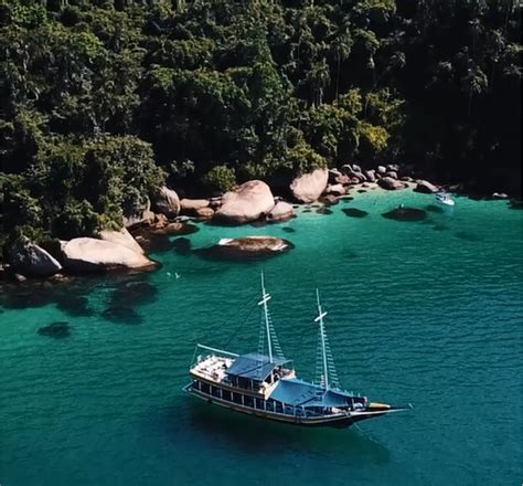 Passeio De Escuna Paraty Tours