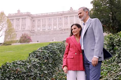 Los Reyes Conmemoran Su 20 Aniversario De Boda Casa Real Head Topics