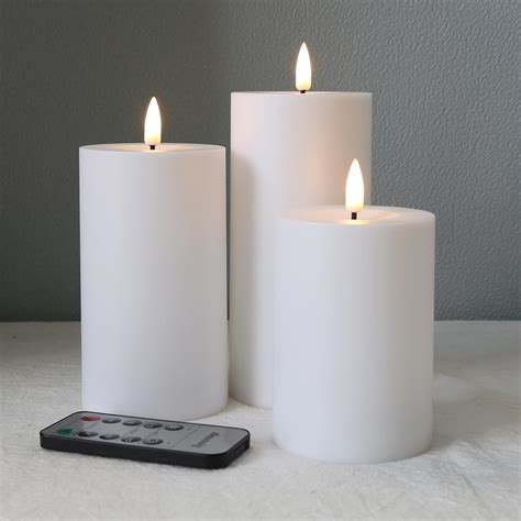 Eywamage Outdoor Waterproof Flameless Pillar Candles With Remote