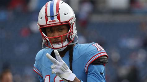 Deandre Hopkins Says Titans Have One Of The Best Wr Groups Hes Ever