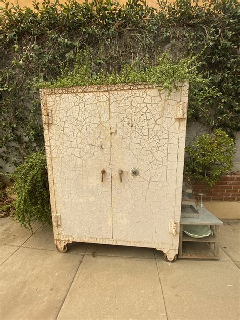 The Yale Safe abandoned by the property owner in 1923. Attempted to