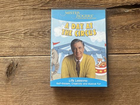 Mister Rogers' Neighborhood DVD // A Day at the Circus // - Etsy