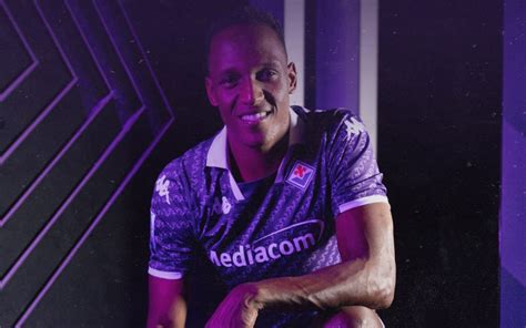 Yerry Mina Cagliari Domani Il Difensore Potrebbe Arrivare In Sardegna