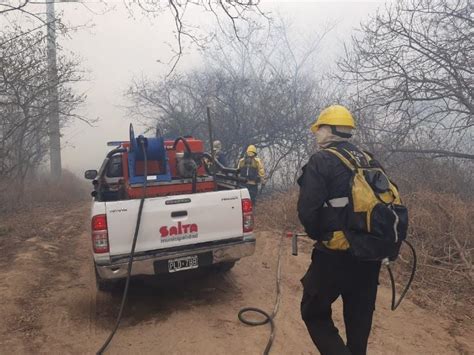 Los Incendios Forestales Se Acercan A La Ciudad De Salta Mdz Online