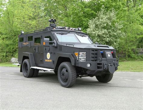 Pin by Cody Jo Olson on Armoured Vehicles & Law Enforcement Vehicles ...