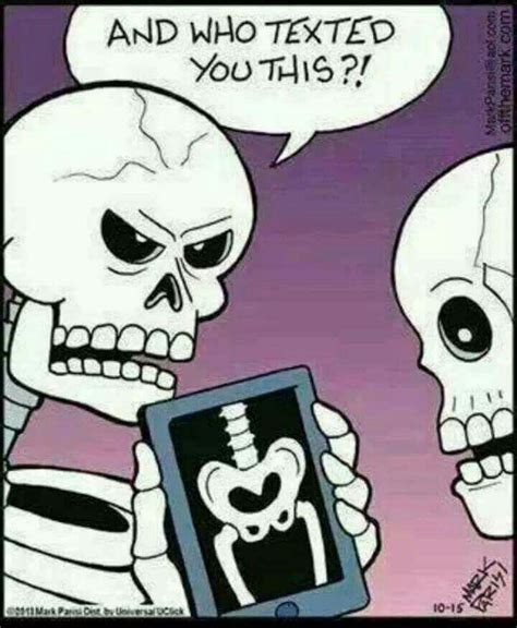 Pin By Kim Crawford On Halloween Halloween Jokes Halloween Funny Funny Skeleton