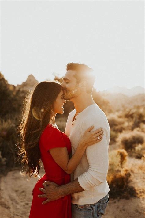 Top Romantic Fall Engagement Photos Hi Miss Puff