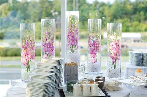 Lauren Greg S Wedding Cylinder Vases Of Submerged Dendrobium Blush