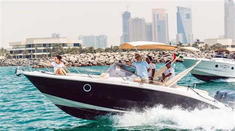 The Ultimate Guide to Yacht Rental in Dubai