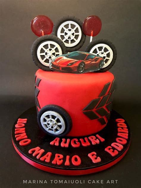 Red car cake - Decorated Cake by Marina Tomaiuoli Cake - CakesDecor