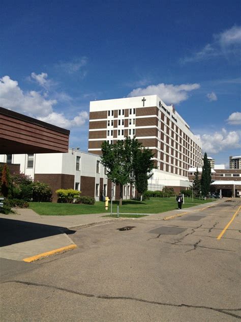 Misericordia Community Hospital, 16940 87 Ave NW, Edmonton, AB - MapQuest