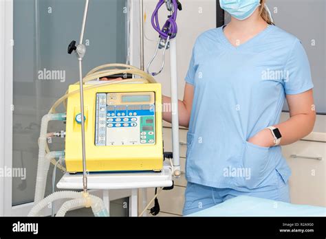 Anesthesiologist Anesthetic Nurse Hi Res Stock Photography And Images