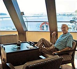 cruising  nile   zahra egypt cigar aficionado