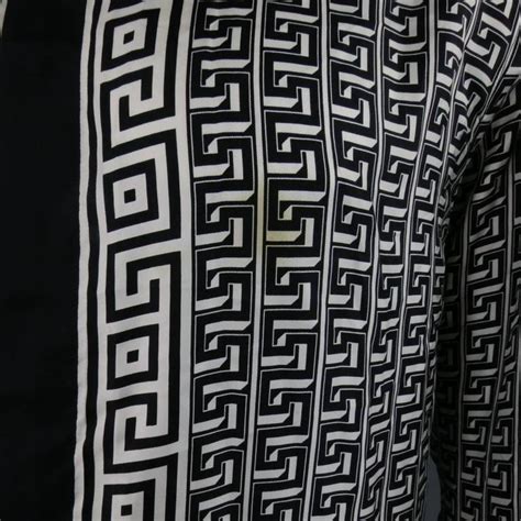 Versace Classic V2 Size M Black And White Geometric Print Silk Long