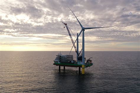 Grootste Windmolenpark Op Zee Ter Wereld Bereikt Belangrijke Mijlpaal