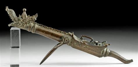 Bronze breach-loading lantaka cannon with Dragon muzzle, from 1700's ...