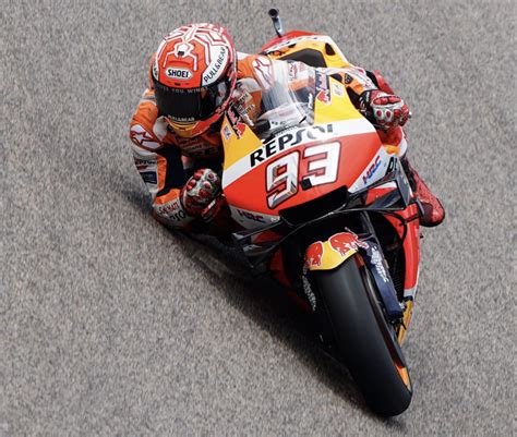 Watch Marc Marquez Lean His Honda Rc V To An Incredi Visordown