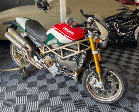 High End Hoon Ducati Monster S Rs Tricolore Rare