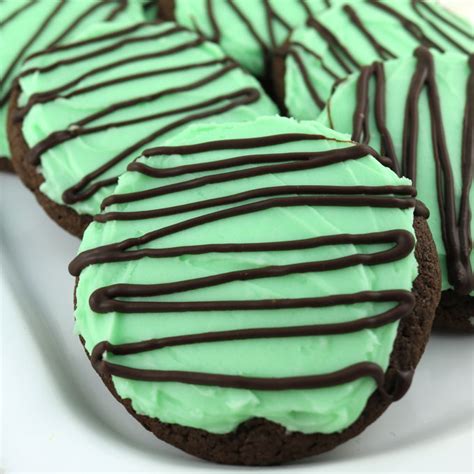 Chocolate Mint Cookies - Two Sisters