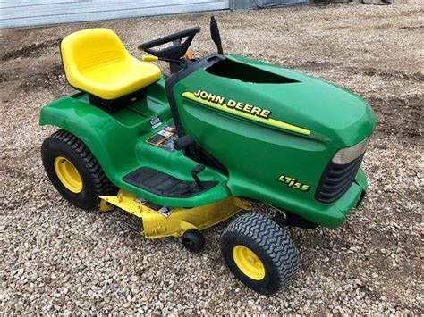 John Deere Lt155 Riding Lawn Mower Bigiron Auctions