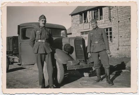 Orig Foto Soldaten Mit Beute Lkw Eur Picclick De