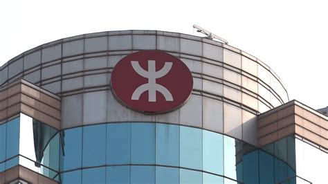 港鐵尖沙咀站及尖東站部分出入口暫時關閉 Rthk