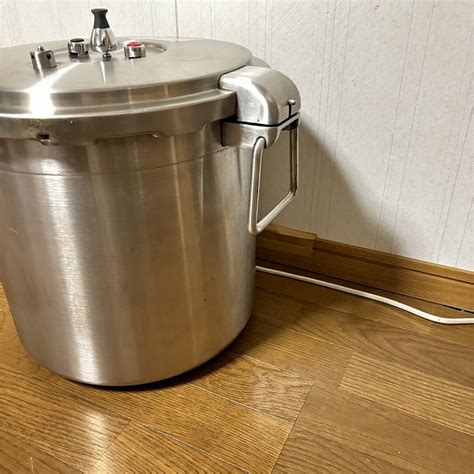 Yahooオークション ワンダーシェフ 業務用 圧力鍋 ビックサイズ 30l