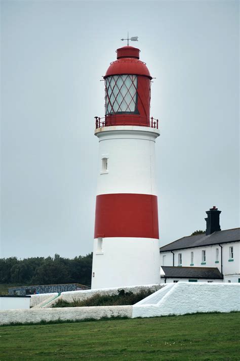 View of the Pier and Berwick Lighthouse in Berwick, England, UK · Free ...