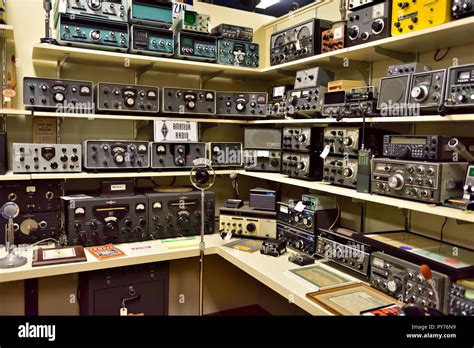 Tutustu Imagen Radio Museum Abzlocal Fi