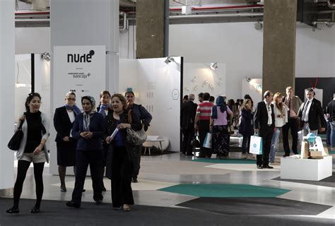 Nude Nude Generation