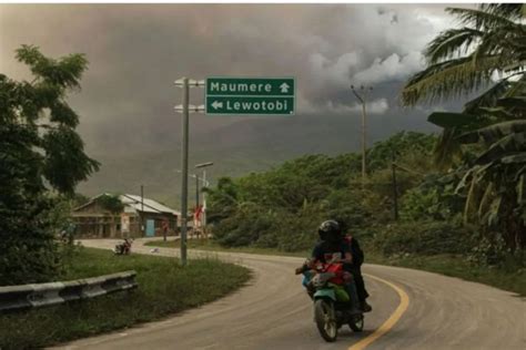 Status Gunung Lewotobi Laki Laki Naik Dari Siaga Menjadi Awas Ini