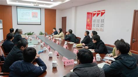 盐城市发展和改革委员会 发改要闻 党建引领聚合力 结对共建促发展——市发改委第三党支部与国能公司党支部开展结对共建签约活动