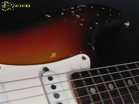 1971 Fender Stratocaster 3 Tone Sunburst GuitarPoint