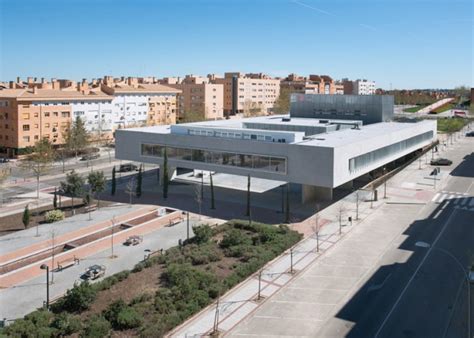 Rafael De La Hoz Encircles Cultural Centre With A Raised Storey