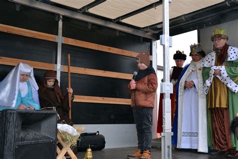 Iii Kr Lewski Orszak Przeszed Ulicami Mikstatu