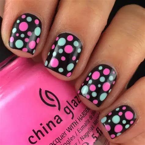 40 Beautiful Polka Dot Nails Nail Trends To Try Right Now