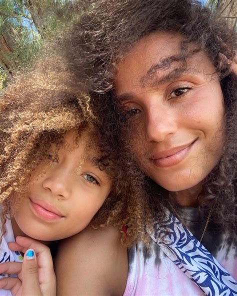 Gma Host Tj Holmes Ex Marilee Shares Photos Of Daughters 10th