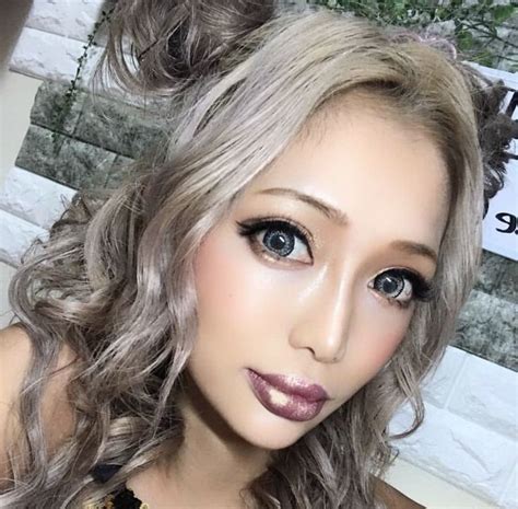 Pin By Gaijingal Sakura On Gyaru Makeup Gyaru Makeup Gyaru Makeup