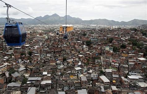 Tiroteios Em Favelas Do Rio Deixam Dois Mortos Brasil Estad O