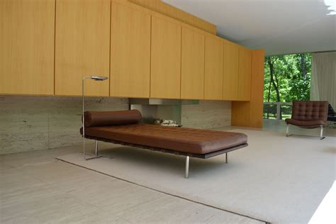 farnsworth house interior ©2012 | Farnsworth house, Minimalist living ...